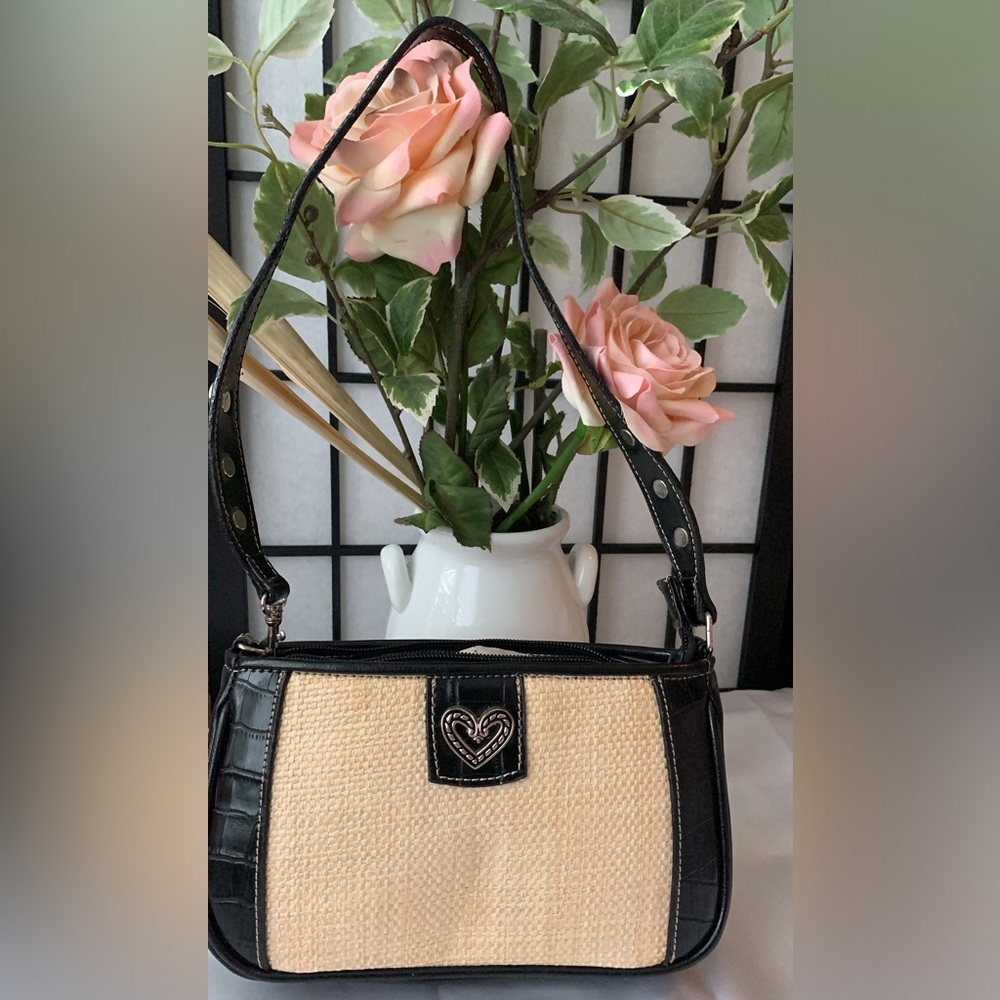 Woven Shoulder Bag with Croc Embossed Leather And Silver Heart - Tan & Black 🖤